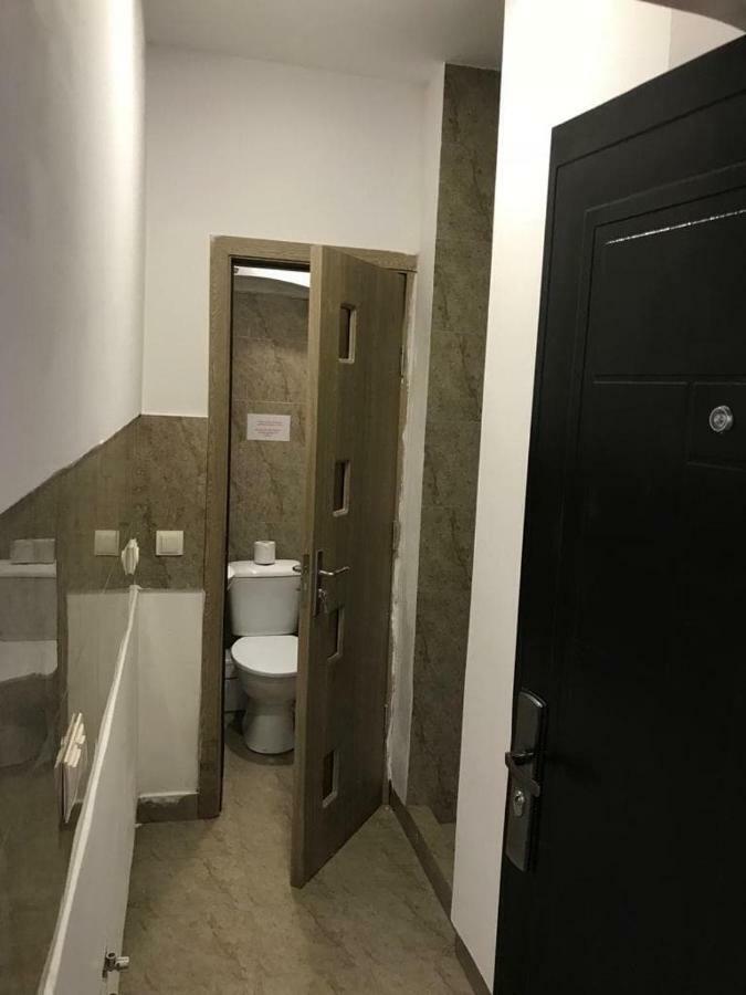 Regim Hotelier Pietonala 오라데아 외부 사진